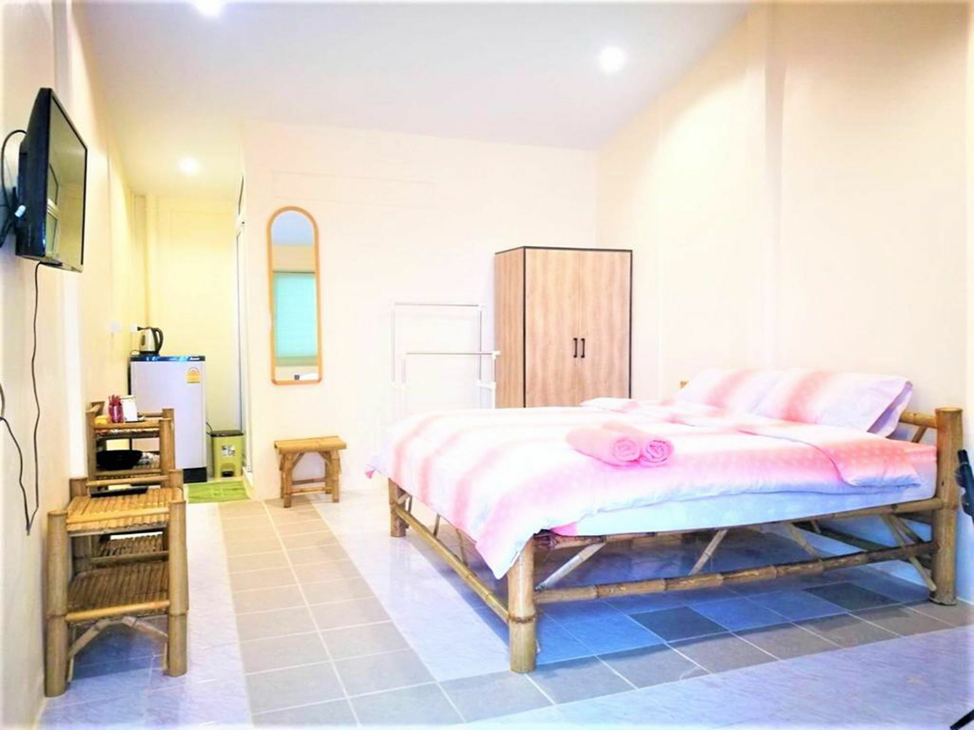 Jasmine Guest House HHQ Zewnętrze zdjęcie